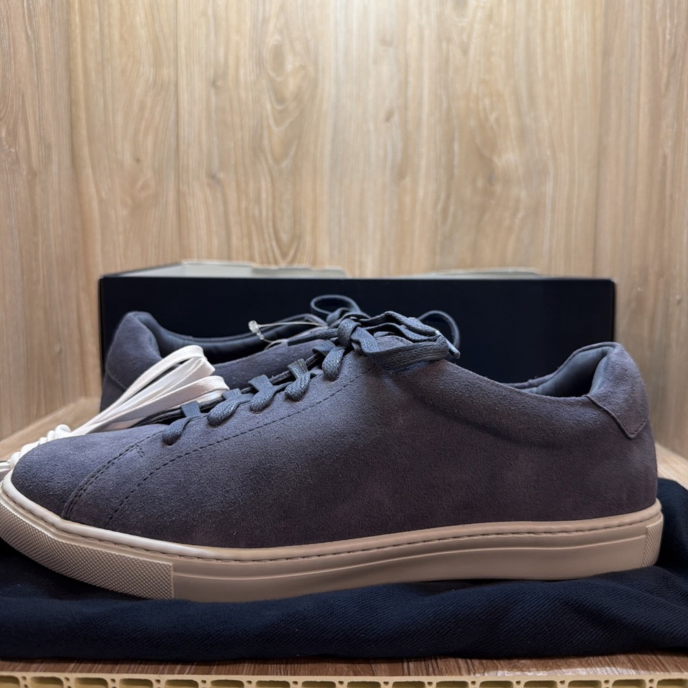 Peter Millar Crown Crafted Men's 9.5 Navy Vantage Lite Suede Sneaker MSRP $225